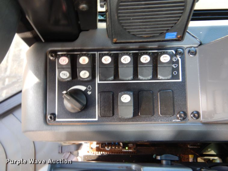 image for item DO1478 2011 Caterpillar D6K XL  dozer