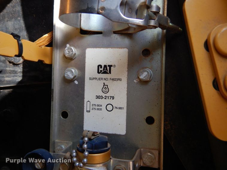 image for item DO1478 2011 Caterpillar D6K XL  dozer