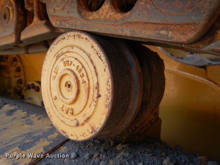 image for item DO1478 2011 Caterpillar D6K XL  dozer