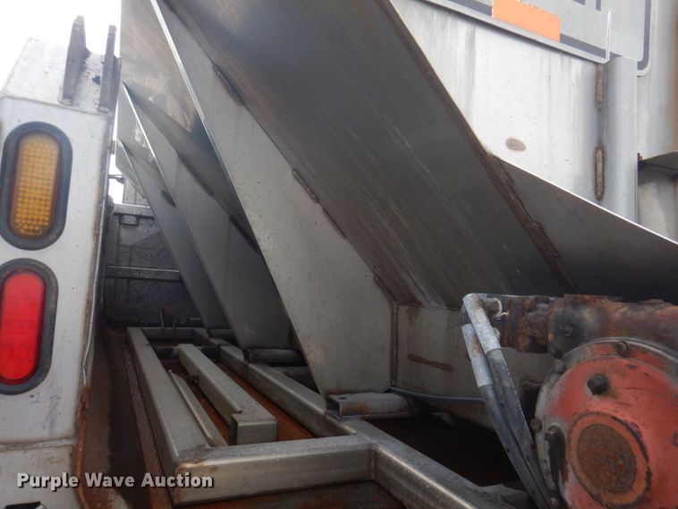 image for item DP0299 2011 International WorkStar 7400  dump truck