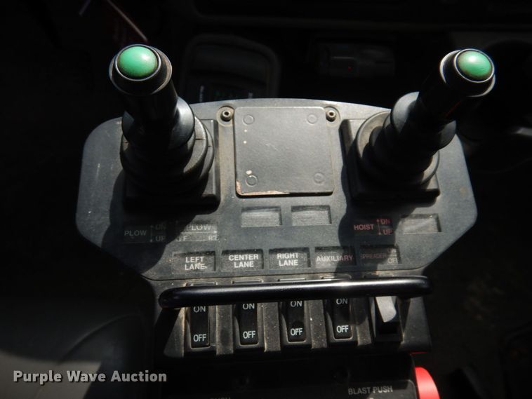 image for item DP0299 2011 International WorkStar 7400  dump truck