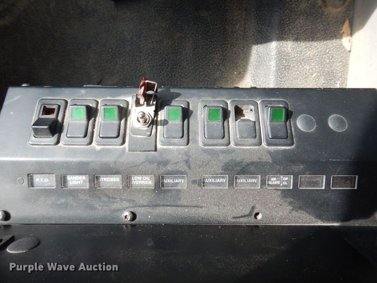 image for item DP0299 2011 International WorkStar 7400  dump truck