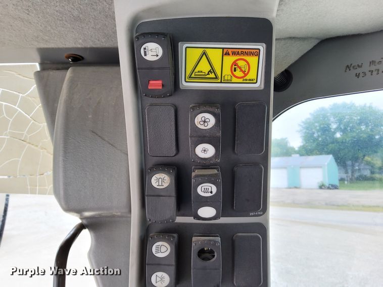 image for item DR0931 2009 Caterpillar 12M  VHP Plus motor grader