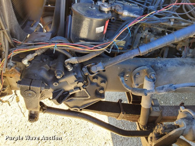 image for item DR0944 1992 Ford LS9000  tanker fire truck