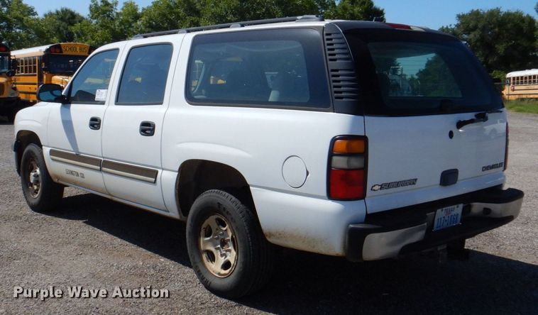 image for item DR1862 2005 Chevrolet Suburban  SUV