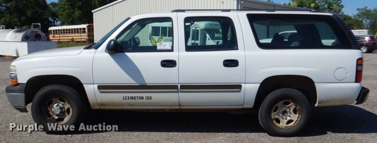 image for item DR1862 2005 Chevrolet Suburban  SUV