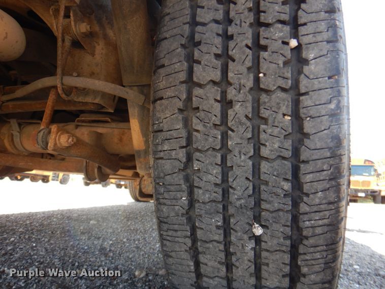 image for item DR1862 2005 Chevrolet Suburban  SUV