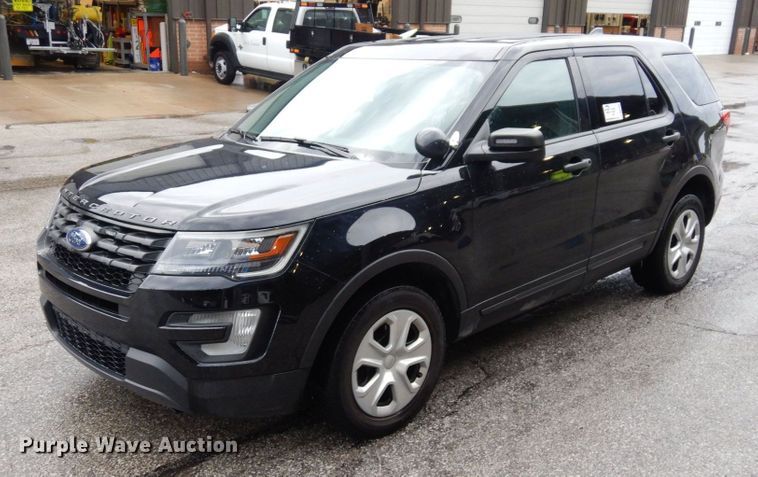 image for item DS1333 2017 Ford Explorer Police Interceptor  SUV