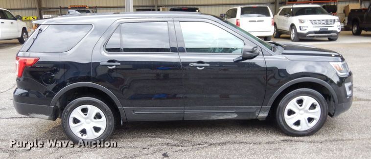 image for item DS1333 2017 Ford Explorer Police Interceptor  SUV