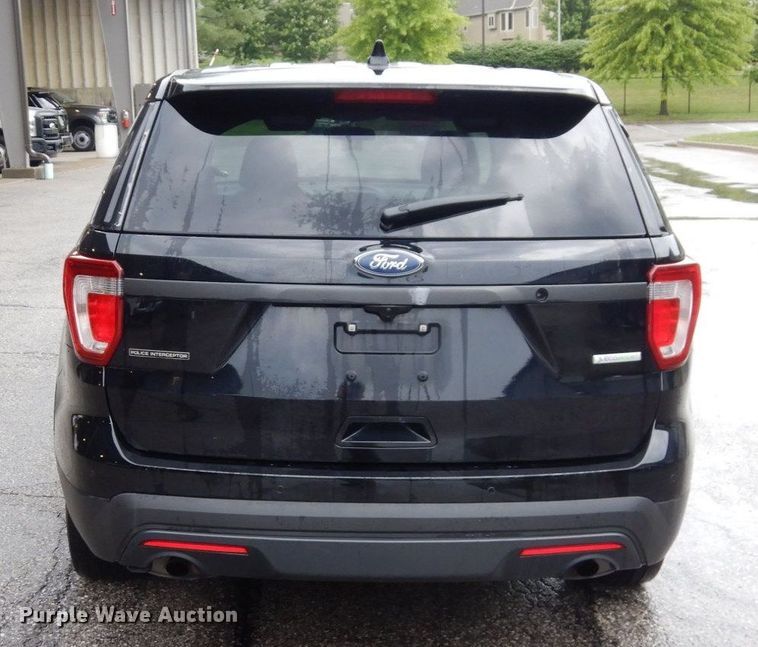 image for item DS1333 2017 Ford Explorer Police Interceptor  SUV