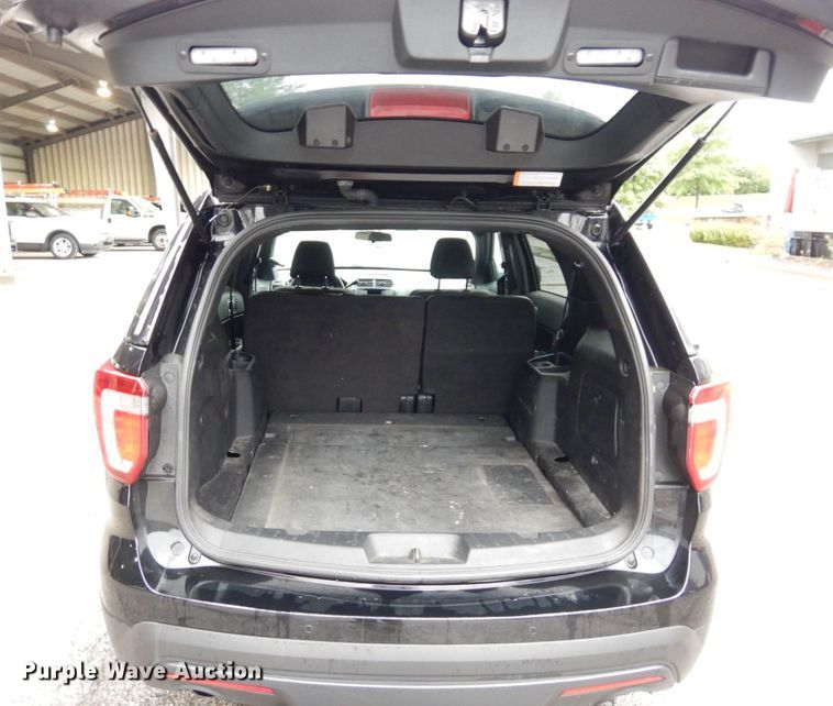 image for item DS1333 2017 Ford Explorer Police Interceptor  SUV