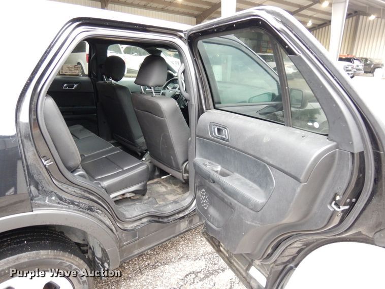 image for item DS1333 2017 Ford Explorer Police Interceptor  SUV