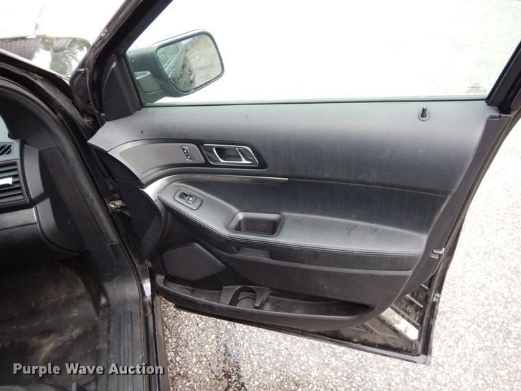 image for item DS1333 2017 Ford Explorer Police Interceptor  SUV