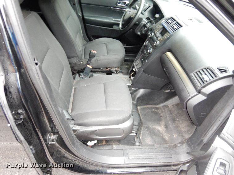 image for item DS1333 2017 Ford Explorer Police Interceptor  SUV