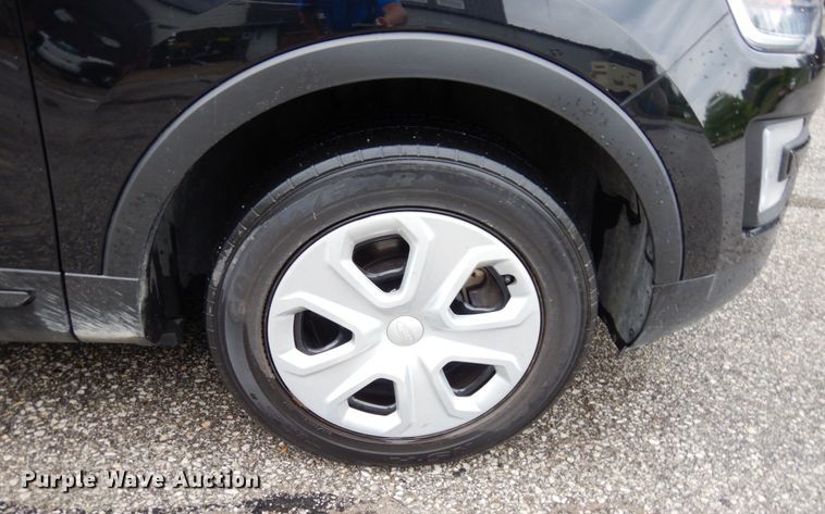 image for item DS1333 2017 Ford Explorer Police Interceptor  SUV