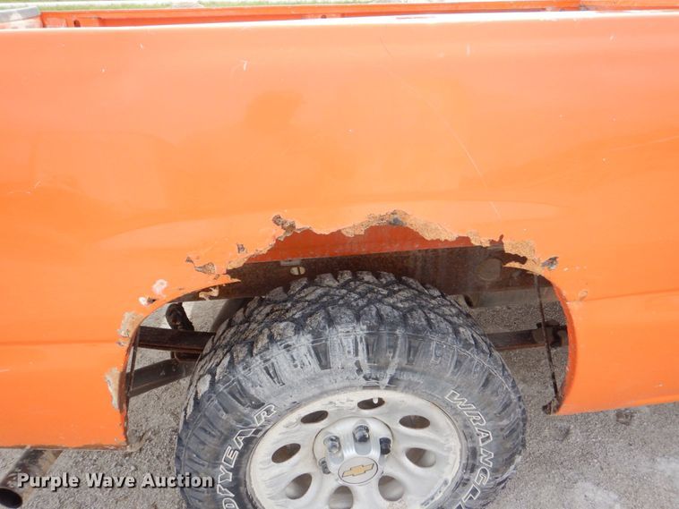 image for item DS8178 2005 Chevrolet Silverado 1500  pickup truck