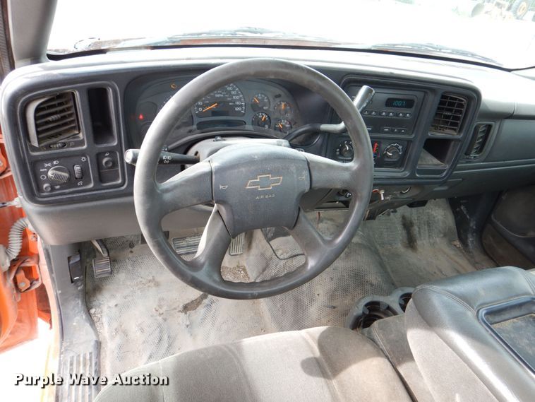 image for item DS8178 2005 Chevrolet Silverado 1500  pickup truck