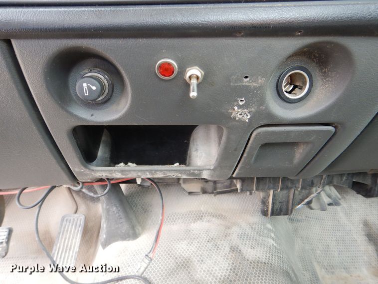 image for item DS8178 2005 Chevrolet Silverado 1500  pickup truck