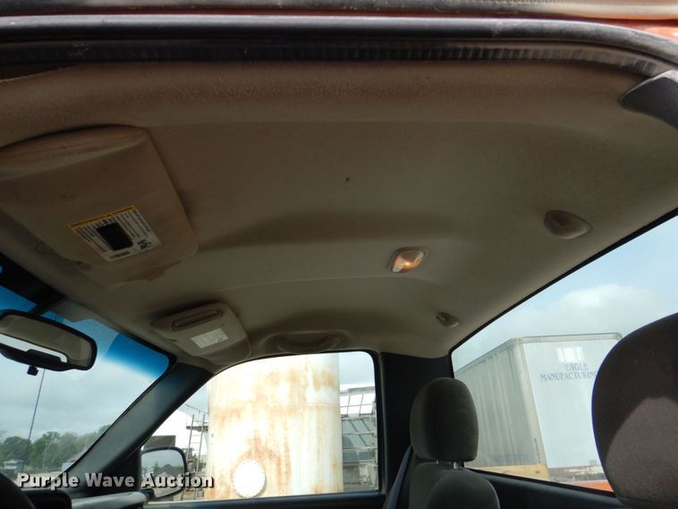 image for item DS8178 2005 Chevrolet Silverado 1500  pickup truck