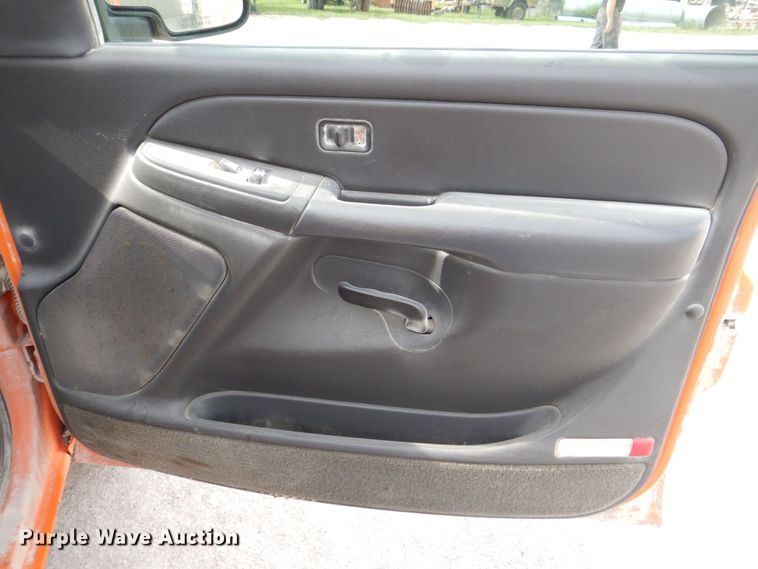 image for item DS8178 2005 Chevrolet Silverado 1500  pickup truck