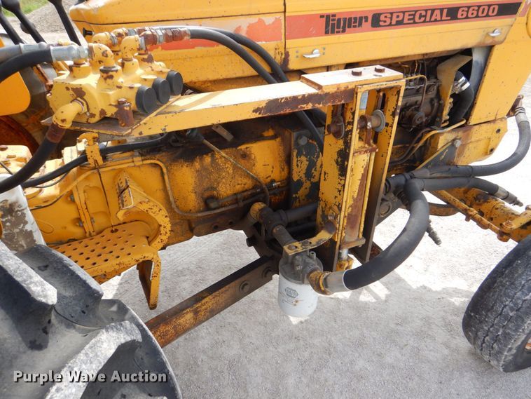 image for item DS8179 1979 Ford 6600 Tiger Special  tractor