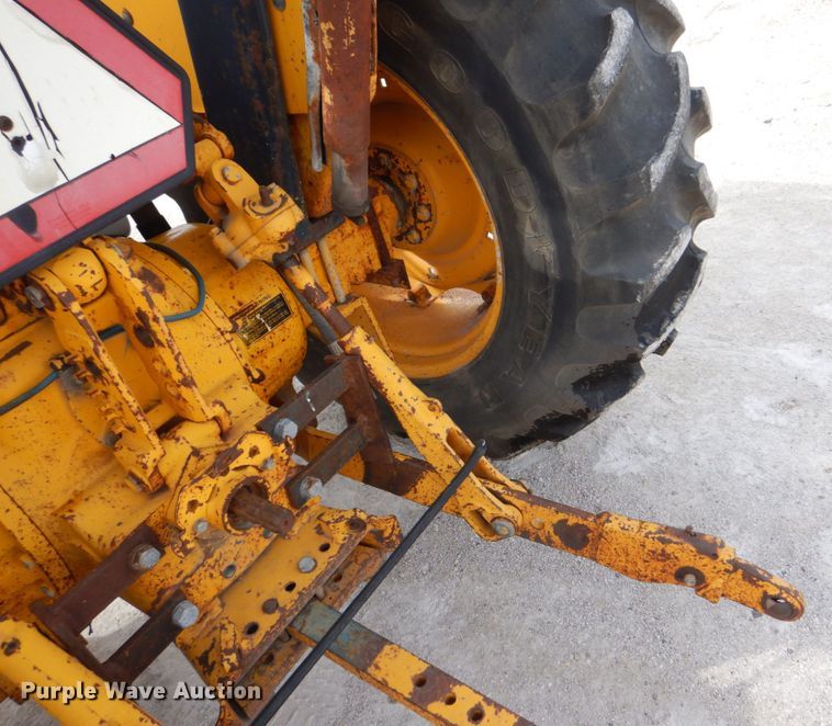 image for item DS8179 1979 Ford 6600 Tiger Special  tractor