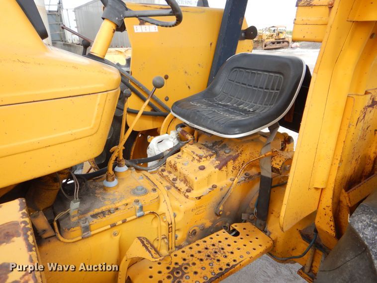 image for item DS8179 1979 Ford 6600 Tiger Special  tractor