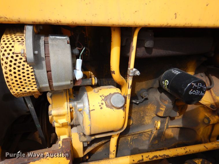 image for item DS8179 1979 Ford 6600 Tiger Special  tractor