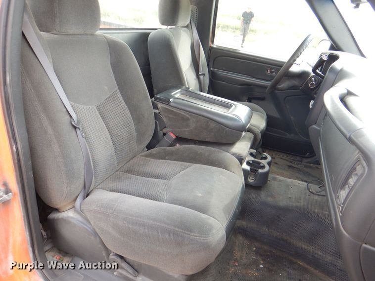 image for item DS8182 2006 Chevrolet Silverado 1500  pickup truck