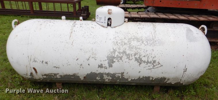 image for item DS8184 1973 Eveready A500H  propane tank