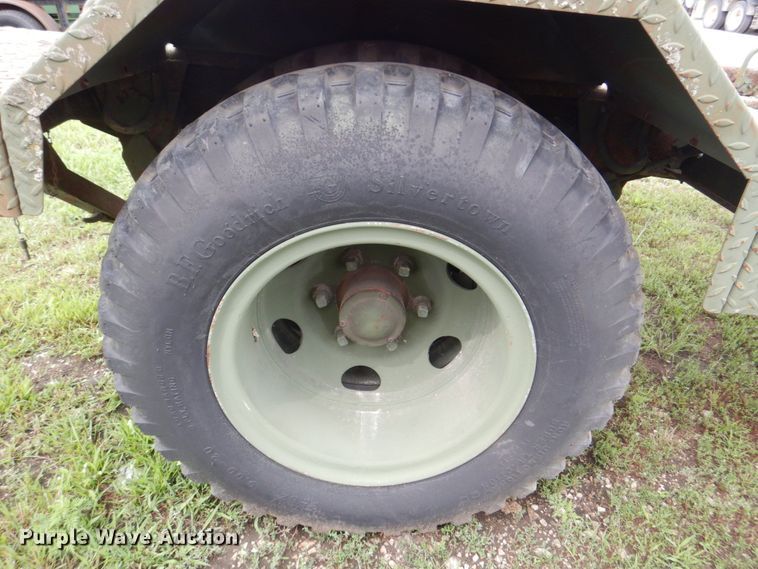 image for item DS8185 Utility trailer