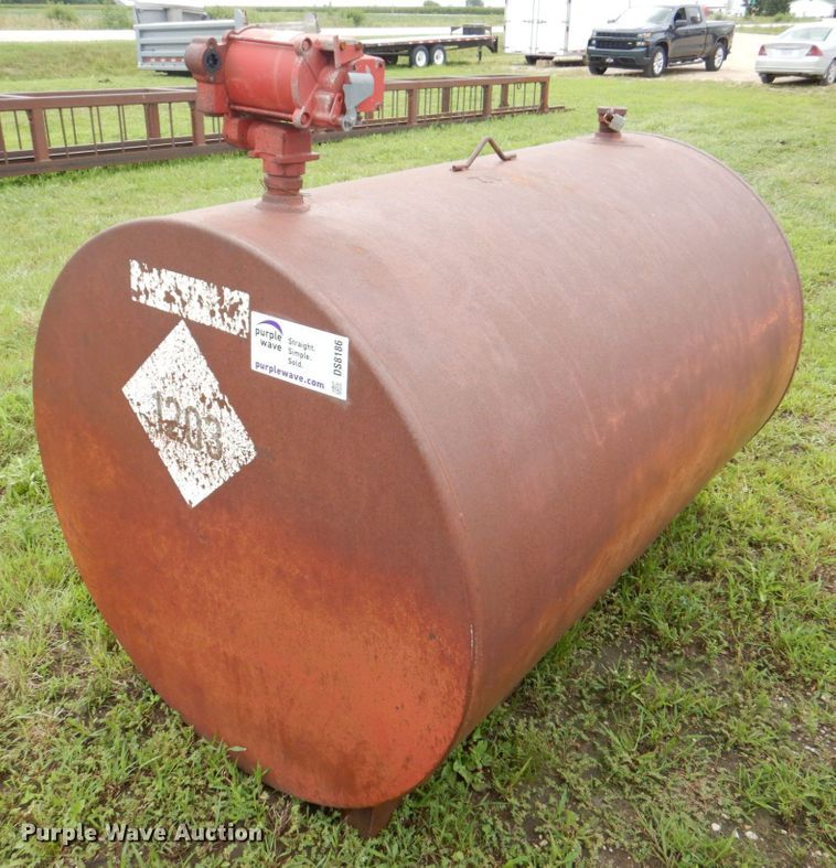 image for item DS8186 Kay Tank  fuel tank