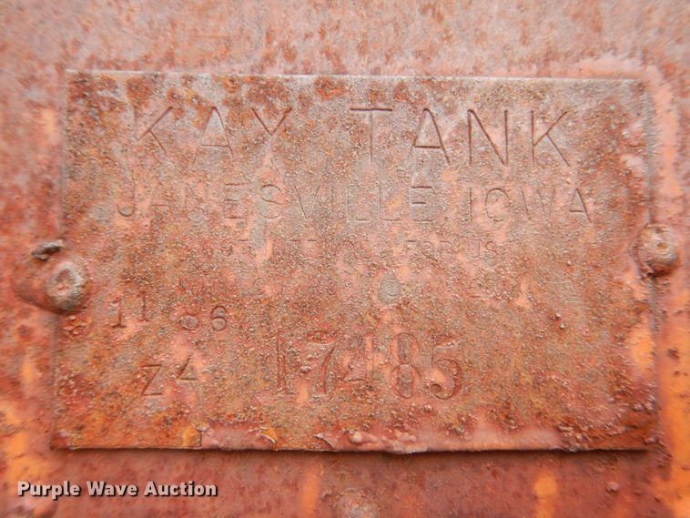 image for item DS8186 Kay Tank  fuel tank