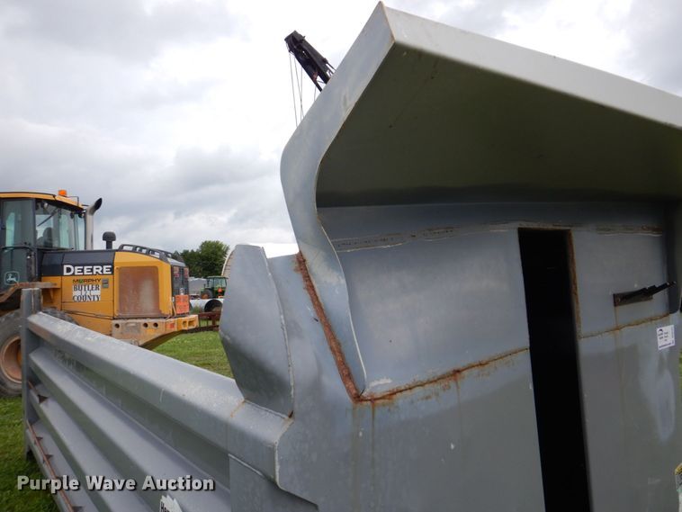 image for item DS8191 Henderson 409SS  dump bed