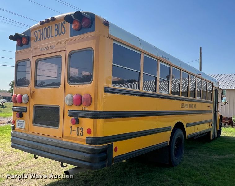 image for item DS8480 2003 International CE  school bus