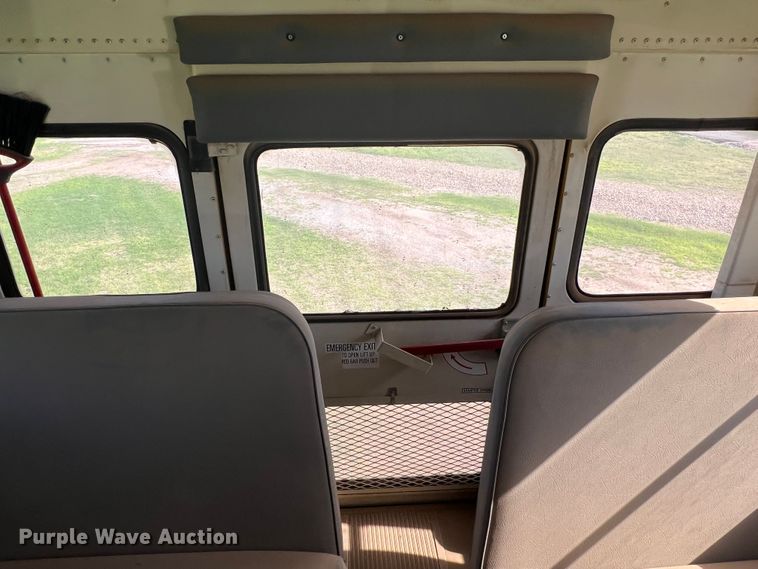 image for item DS8480 2003 International CE  school bus