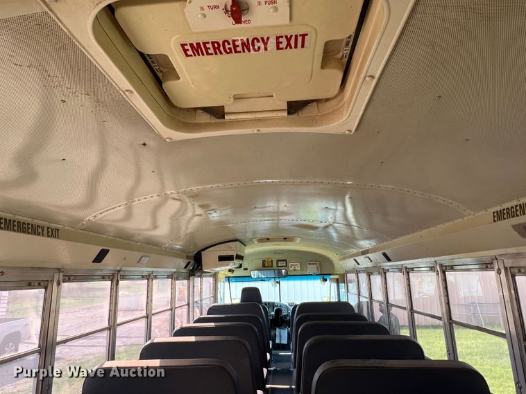 image for item DS8480 2003 International CE  school bus