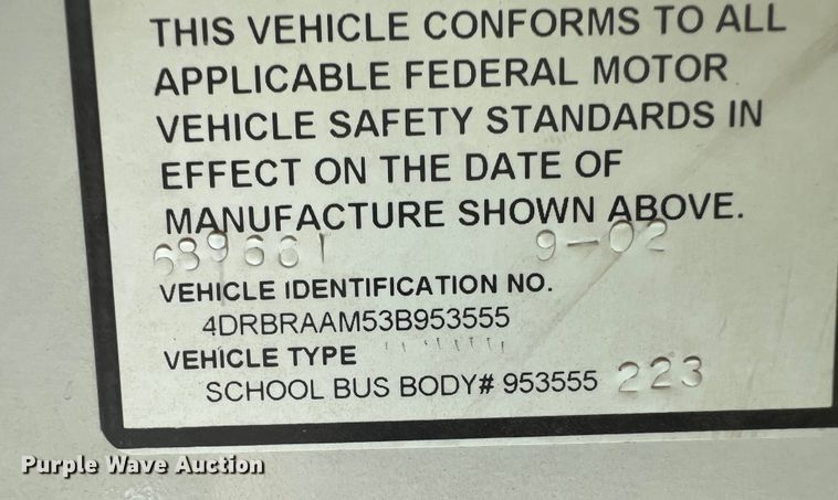 image for item DS8480 2003 International CE  school bus