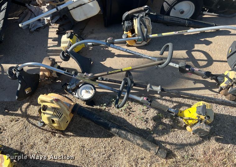 image for item DS8482 Lawn and garden equipment
