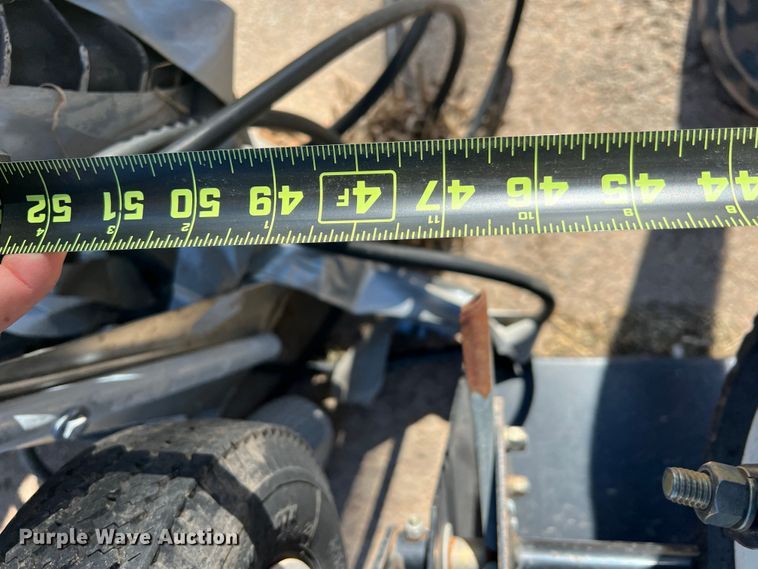 image for item DS8482 Lawn and garden equipment