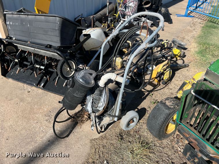 image for item DS8482 Lawn and garden equipment