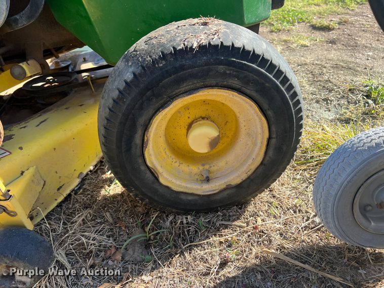 image for item DS8482 Lawn and garden equipment