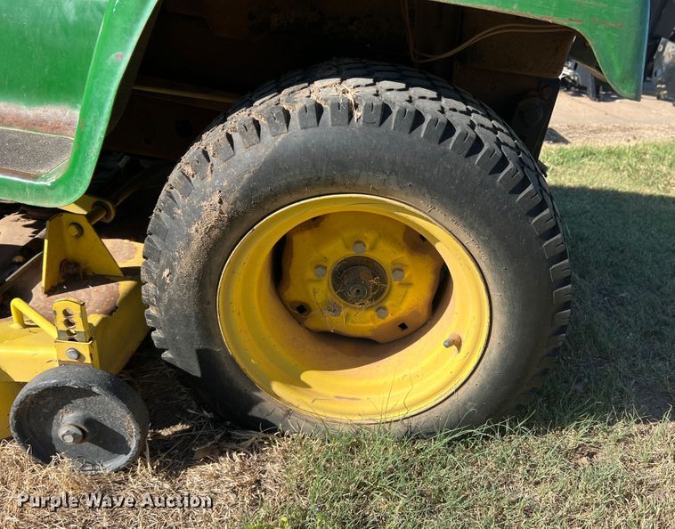 image for item DS8482 Lawn and garden equipment
