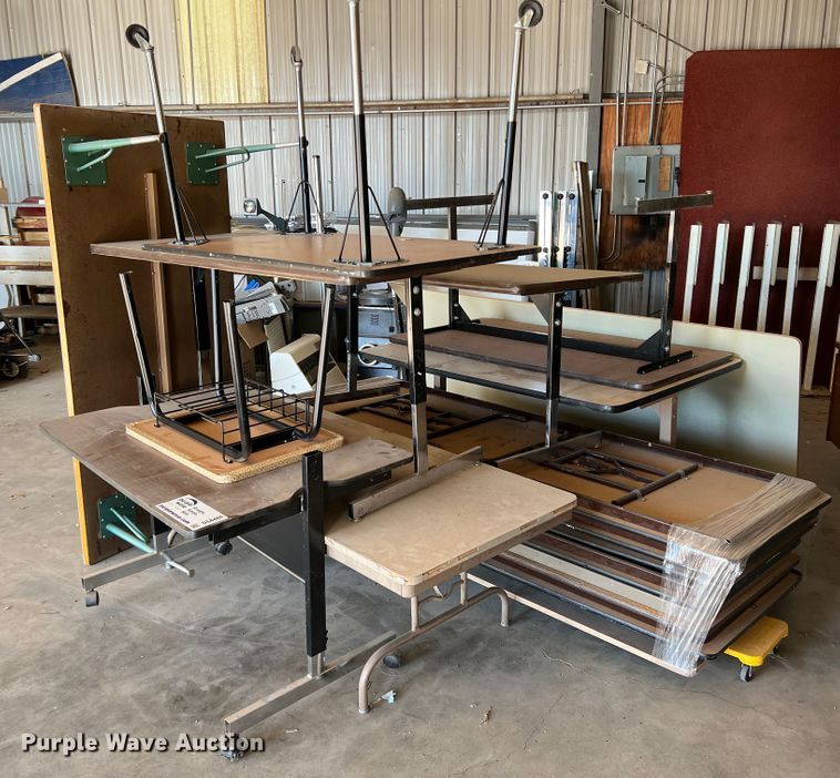 image for item DS8488 (17) tables