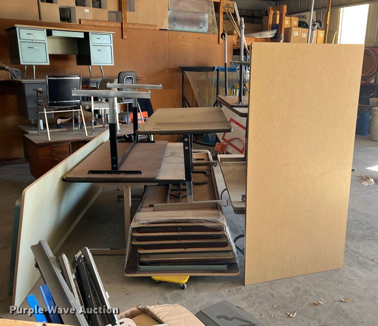 image for item DS8488 (17) tables