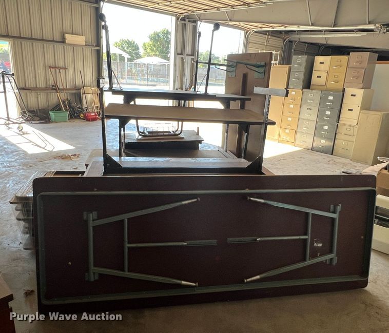 image for item DS8488 (17) tables