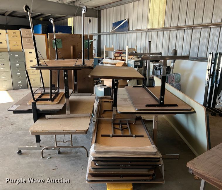 image for item DS8488 (17) tables