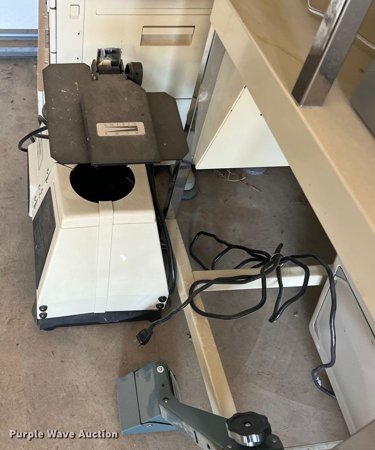 image for item DS8490 Electronics