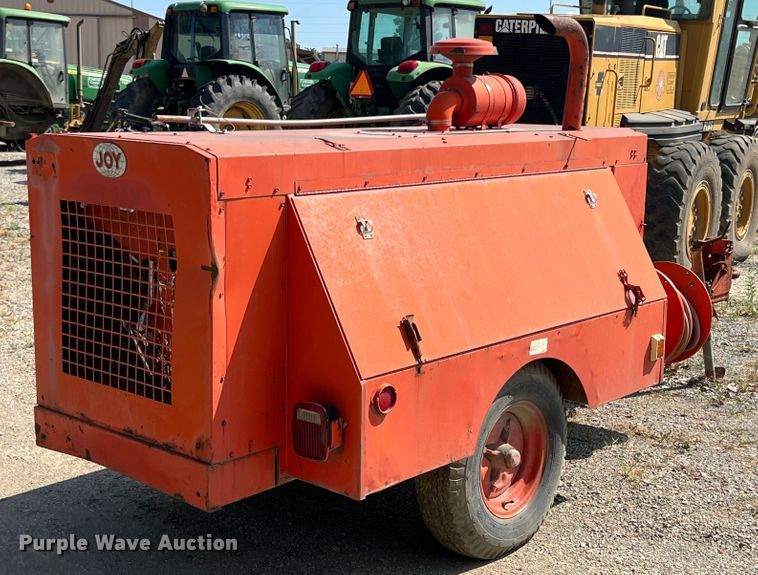 image for item II9376 Air compressor