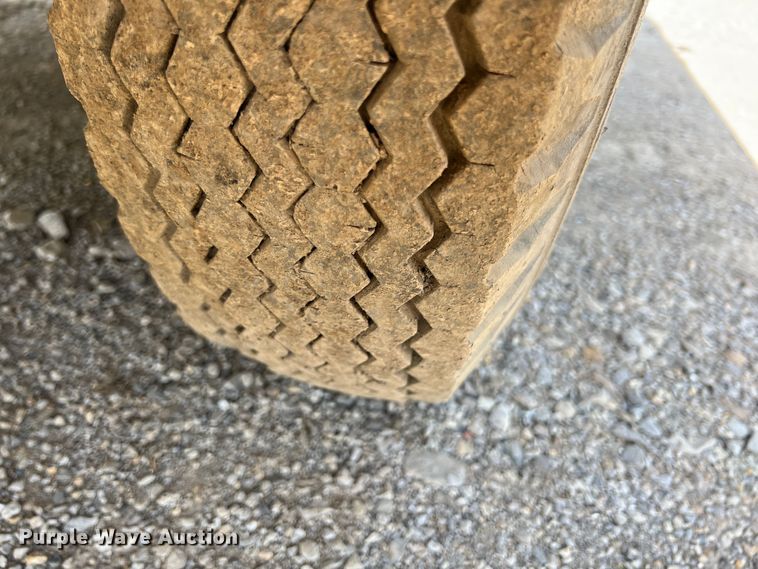 image for item II9376 Air compressor